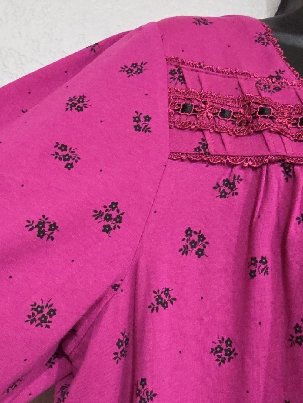Croft & Barrow | NWT Women's Fuchsia Lace Ribbon Yoke Loungewear Nightgown Sz 1X - Picture 4 of 8